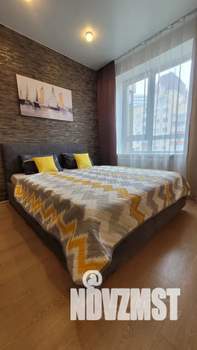 Студия квартира, посуточно, 37м2, 6/25 этаж