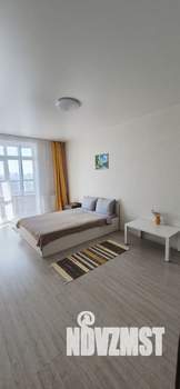 1-к квартира, посуточно, 38м2, 22/26 этаж