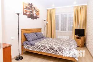 2-к квартира, посуточно, 38м2, 1/16 этаж