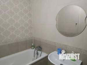 Студия квартира, посуточно, 28м2, 1/18 этаж