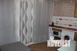 1-к квартира, посуточно, 40м2, 2/18 этаж