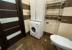 Студия квартира, на длительный срок, 44м2, 16/17 этаж