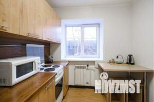 1-к квартира, посуточно, 35м2, 3/5 этаж