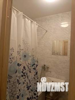 Студия квартира, посуточно, 27м2, 5/10 этаж