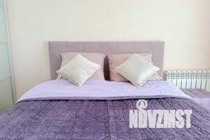 1-к квартира, посуточно, 42м2, 15/15 этаж