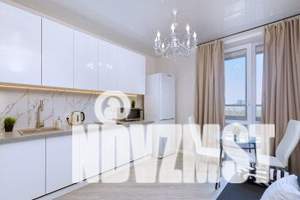 2-к квартира, посуточно, 42м2, 15/20 этаж