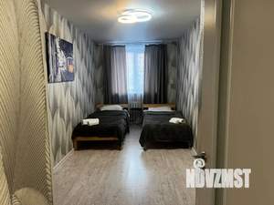 3-к квартира, посуточно, 56м2, 2/5 этаж