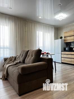 1-к квартира, посуточно, 40м2, 12/17 этаж