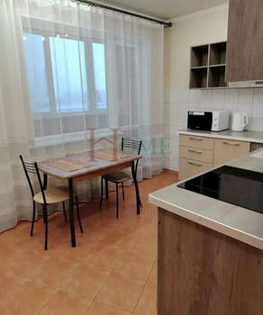 1-к квартира, на длительный срок, 44м2, 8/17 этаж