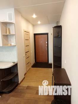 Студия квартира, посуточно, 20м2, 1/16 этаж