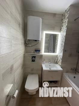 1-к квартира, посуточно, 40м2, 6/25 этаж