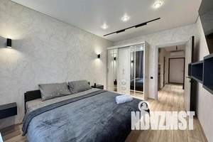 1-к квартира, посуточно, 64м2, 11/25 этаж