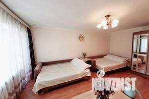 1-к квартира, посуточно, 35м2, 2/5 этаж