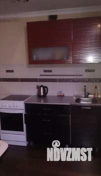1-к квартира, посуточно, 33м2, 4/9 этаж