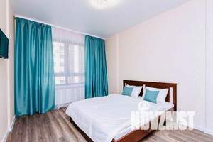 1-к квартира, посуточно, 40м2, 4/18 этаж