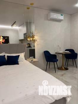 Студия квартира, посуточно, 30м2, 18/25 этаж