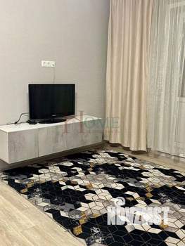 Студия квартира, на длительный срок, 30м2, 3/17 этаж