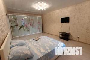 2-к квартира, посуточно, 60м2, 4/6 этаж