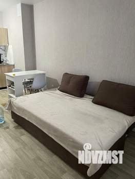 Студия квартира, на длительный срок, 30м2, 10/18 этаж