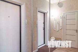 2-к квартира, посуточно, 42м2, 16/20 этаж