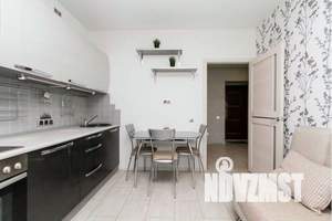 2-к квартира, посуточно, 44м2, 8/17 этаж