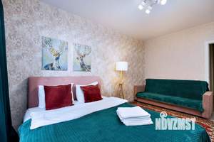 1-к квартира, посуточно, 38м2, 9/25 этаж