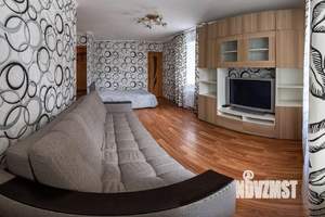 1-к квартира, посуточно, 32м2, 3/5 этаж