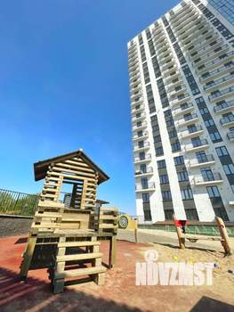 Студия квартира, посуточно, 32м2, 1/24 этаж