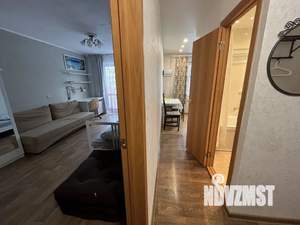 1-к квартира, посуточно, 32м2, 3/5 этаж