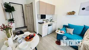 Студия квартира, посуточно, 25м2, 1/19 этаж