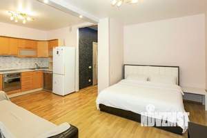 Студия квартира, посуточно, 42м2, 9/19 этаж