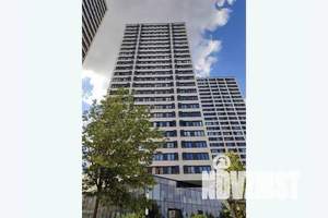 2-к квартира, посуточно, 38м2, 9/25 этаж