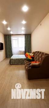 2-к квартира, посуточно, 42м2, 4/12 этаж