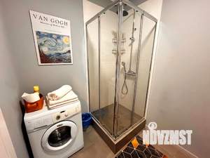 Студия квартира, посуточно, 35м2, 23/25 этаж