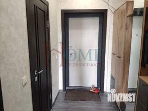 Студия квартира, на длительный срок, 26м2, 3/18 этаж