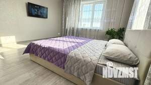 1-к квартира, посуточно, 40м2, 17/24 этаж