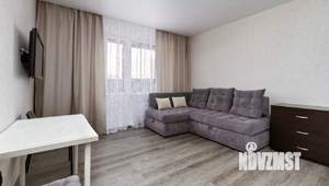 Студия квартира, посуточно, 35м2, 10/26 этаж