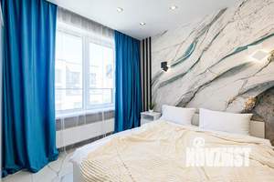 Студия квартира, посуточно, 25м2, 6/23 этаж