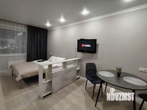 Студия квартира, посуточно, 40м2, 4/10 этаж