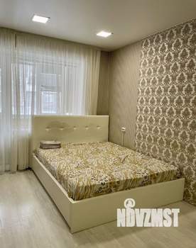 Студия квартира, посуточно, 30м2, 1/10 этаж