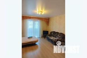 1-к квартира, посуточно, 35м2, 6/9 этаж