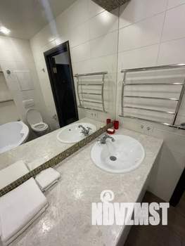 2-к квартира, посуточно, 45м2, 5/5 этаж