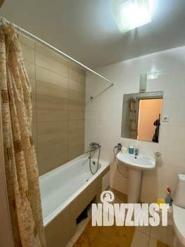 2-к квартира, посуточно, 45м2, 13/17 этаж