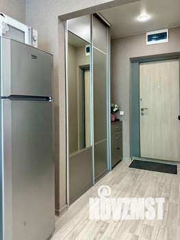 Студия квартира, посуточно, 27м2, 12/17 этаж