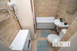 Студия квартира, посуточно, 35м2, 21/24 этаж