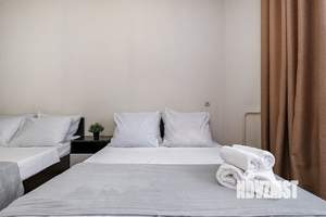 1-к квартира, посуточно, 42м2, 3/10 этаж