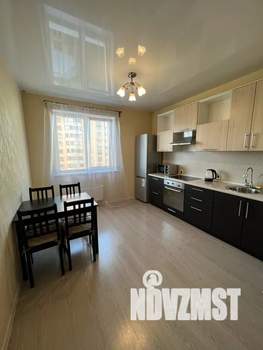 1-к квартира, посуточно, 42м2, 10/25 этаж