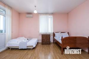 Студия квартира, посуточно, 43м2, 9/10 этаж