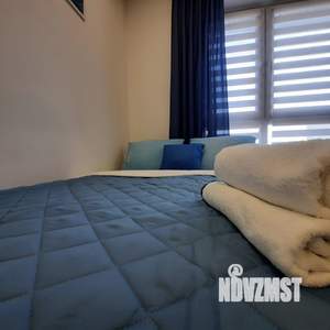 Студия квартира, посуточно, 25м2, 1/19 этаж