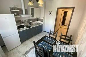 1-к квартира, посуточно, 39м2, 6/8 этаж